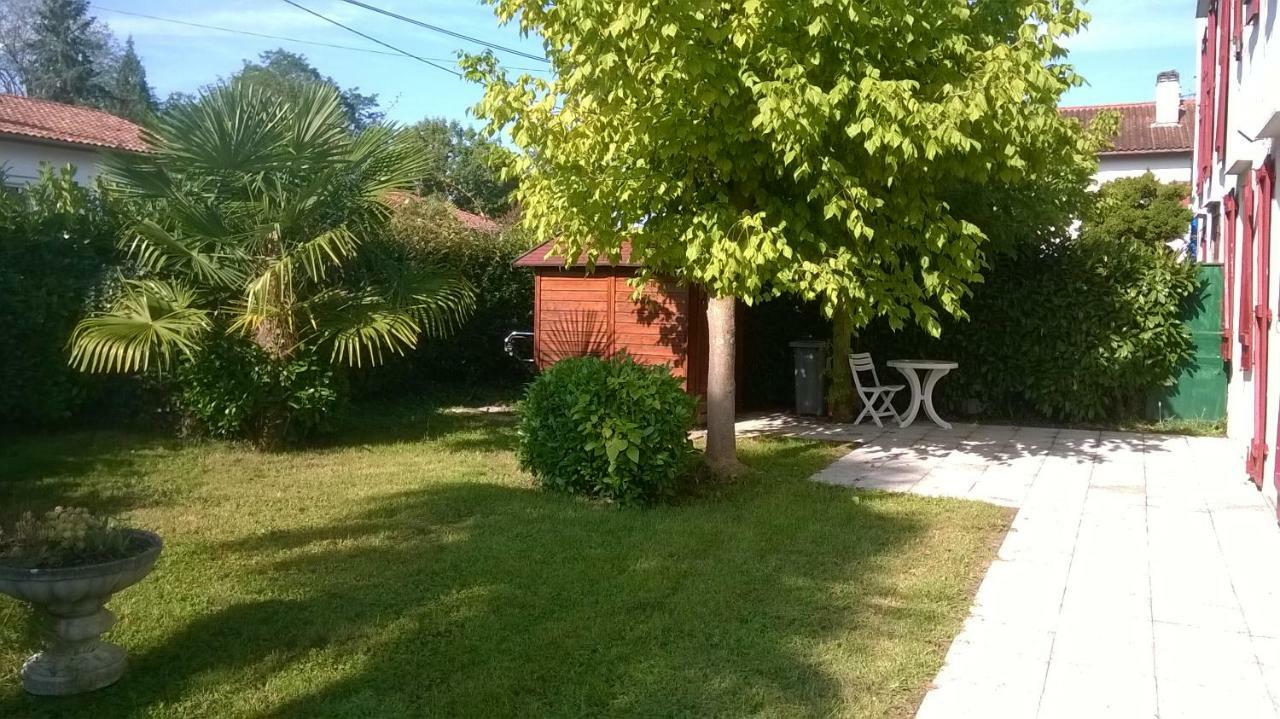 Agréable appartement à CAMBO LES BAINS Cambo-les-Bains Exterior foto